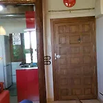 Flat, Centre *