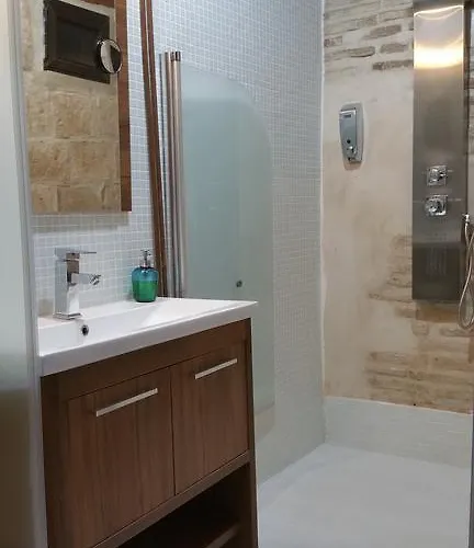 アパート Flat, Centre *